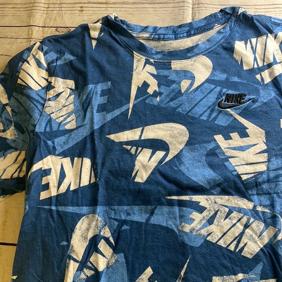 Nike boys tshirt - Picture 5 of 7